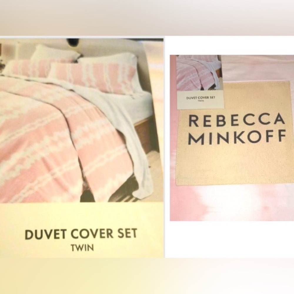 REBECCA MINKOFF TWIN DUVET COVER SET
100% COTTON
250 THREAD CNT PNK & WHITE NWT